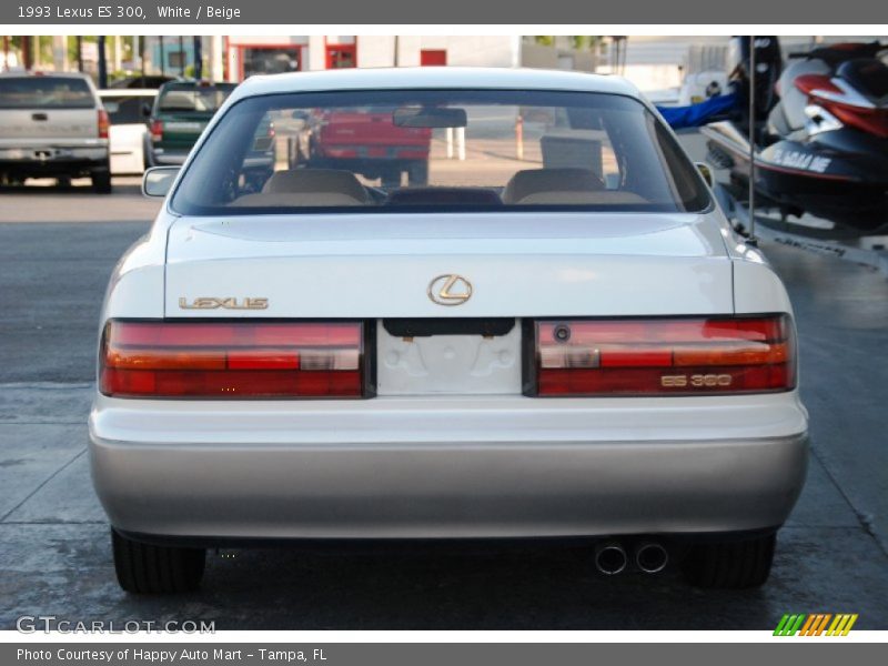 White / Beige 1993 Lexus ES 300