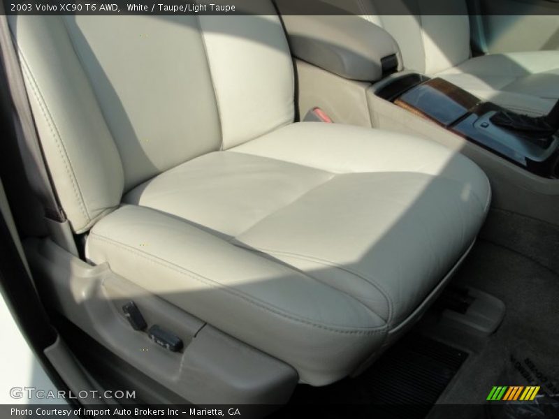 White / Taupe/Light Taupe 2003 Volvo XC90 T6 AWD