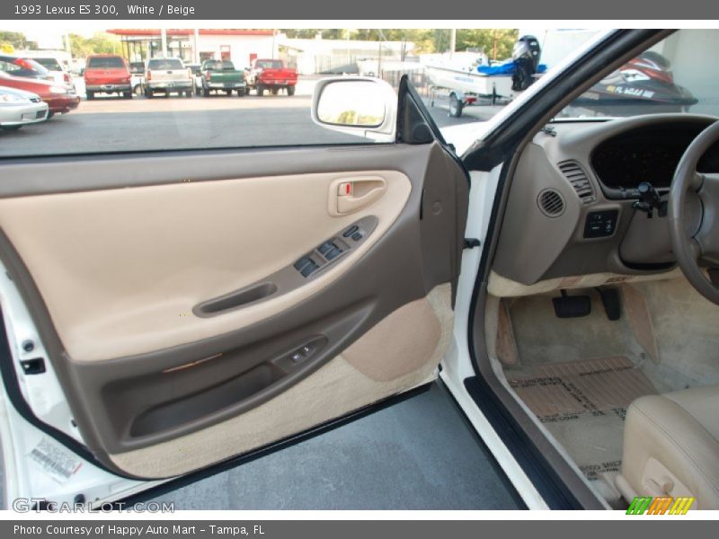 White / Beige 1993 Lexus ES 300