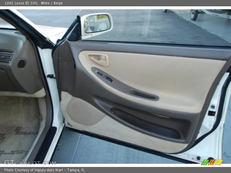 White / Beige 1993 Lexus ES 300