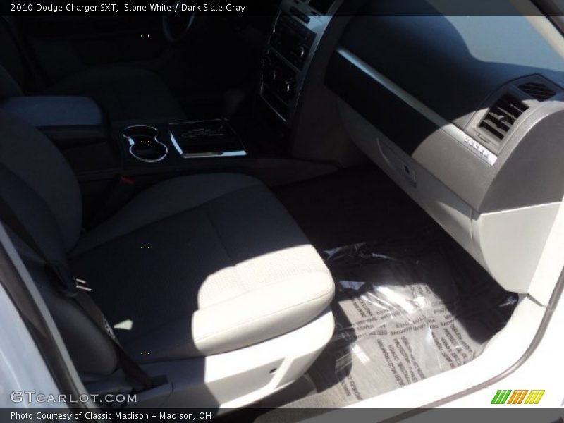 Stone White / Dark Slate Gray 2010 Dodge Charger SXT