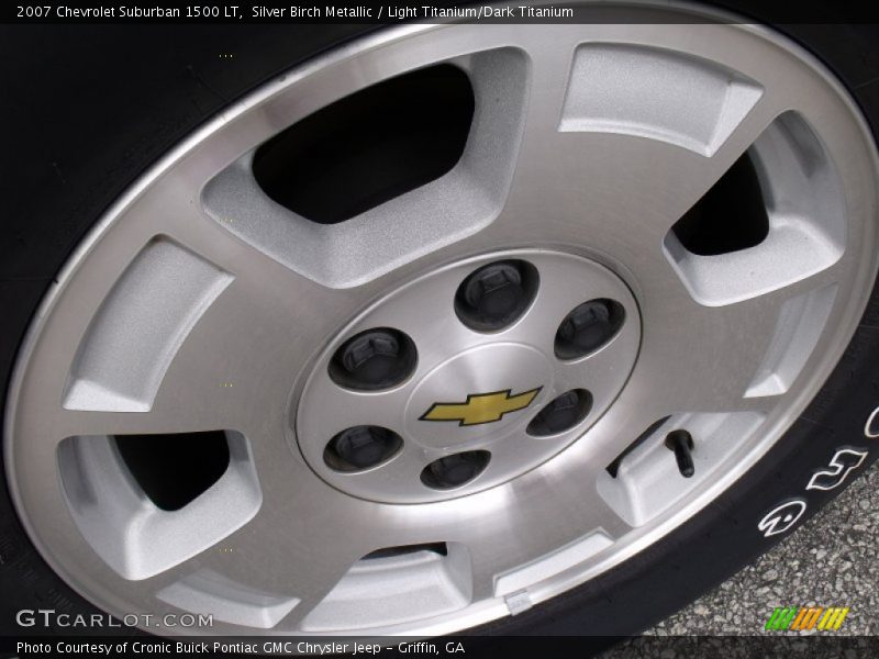 Silver Birch Metallic / Light Titanium/Dark Titanium 2007 Chevrolet Suburban 1500 LT