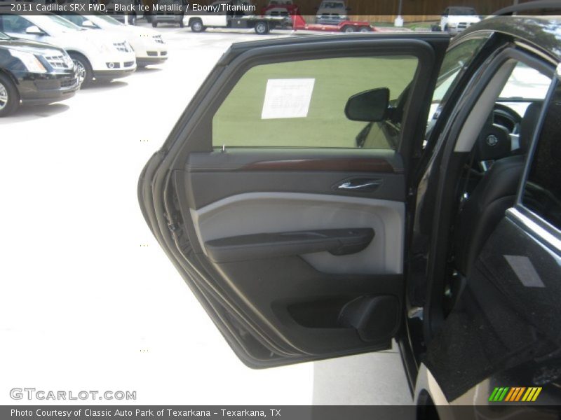 Black Ice Metallic / Ebony/Titanium 2011 Cadillac SRX FWD