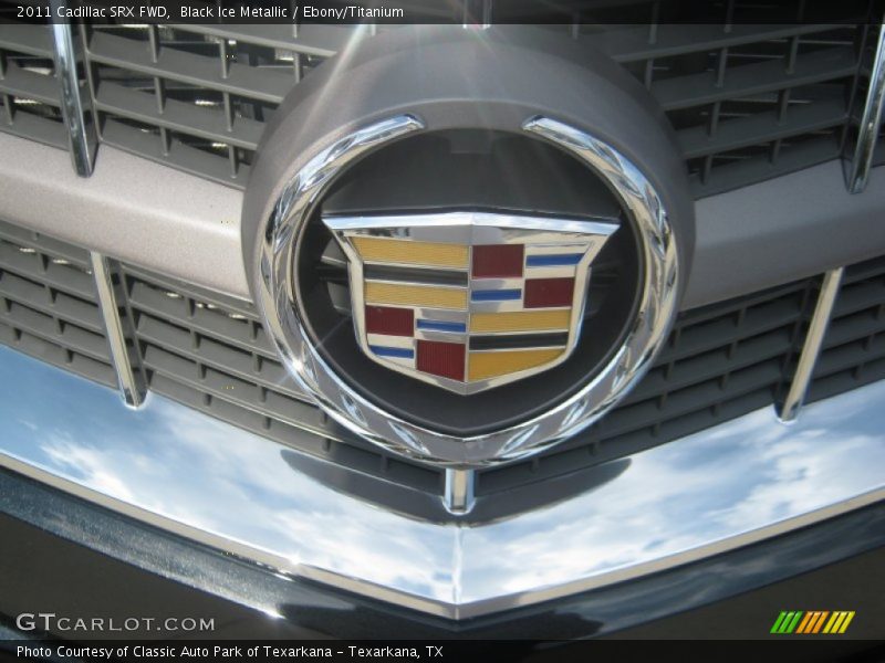 Black Ice Metallic / Ebony/Titanium 2011 Cadillac SRX FWD