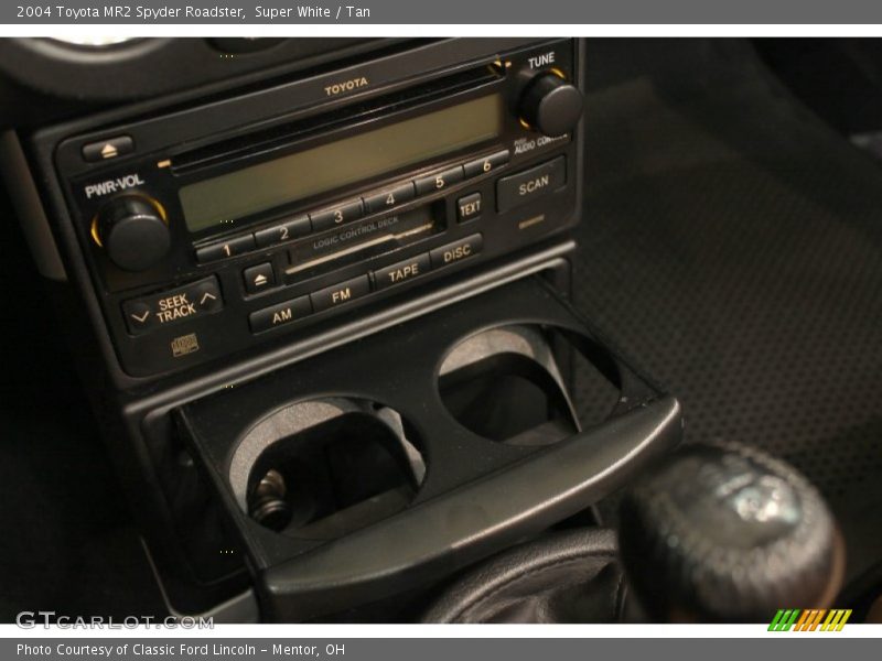Super White / Tan 2004 Toyota MR2 Spyder Roadster