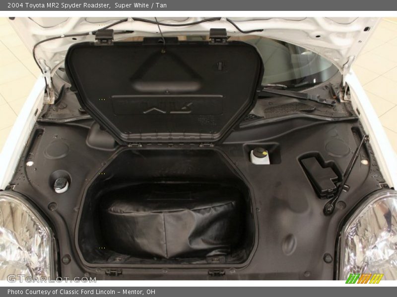Super White / Tan 2004 Toyota MR2 Spyder Roadster