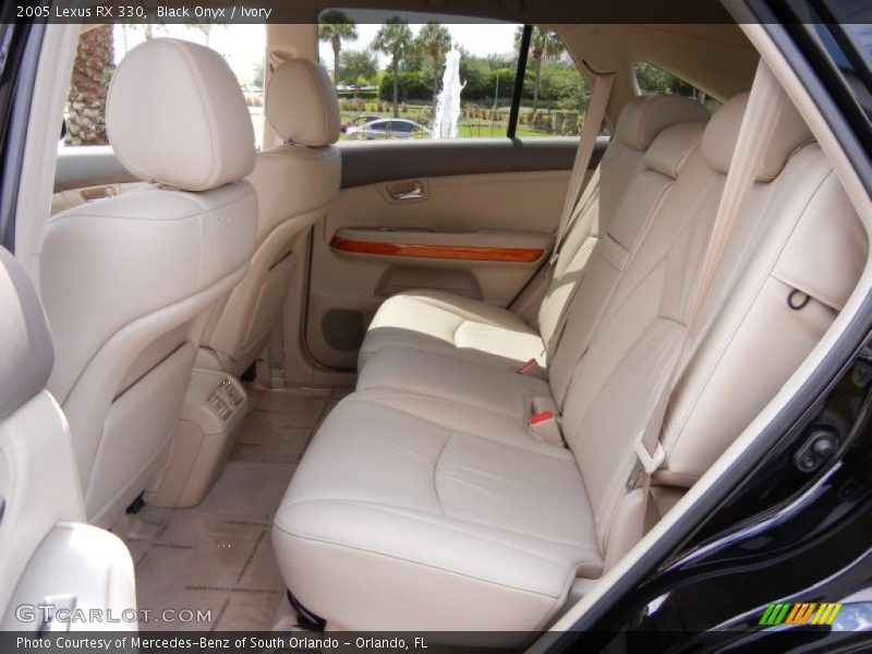 Black Onyx / Ivory 2005 Lexus RX 330