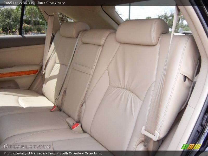 Black Onyx / Ivory 2005 Lexus RX 330