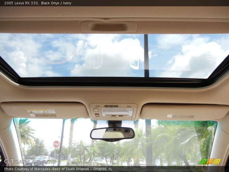 Black Onyx / Ivory 2005 Lexus RX 330