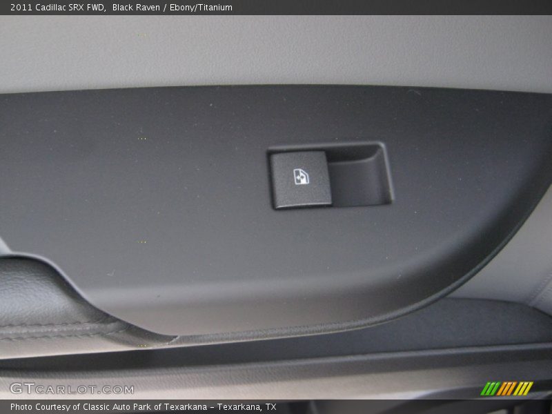 Black Raven / Ebony/Titanium 2011 Cadillac SRX FWD