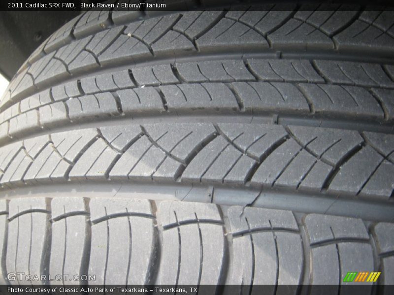 Black Raven / Ebony/Titanium 2011 Cadillac SRX FWD