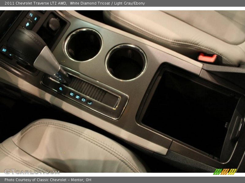 White Diamond Tricoat / Light Gray/Ebony 2011 Chevrolet Traverse LTZ AWD