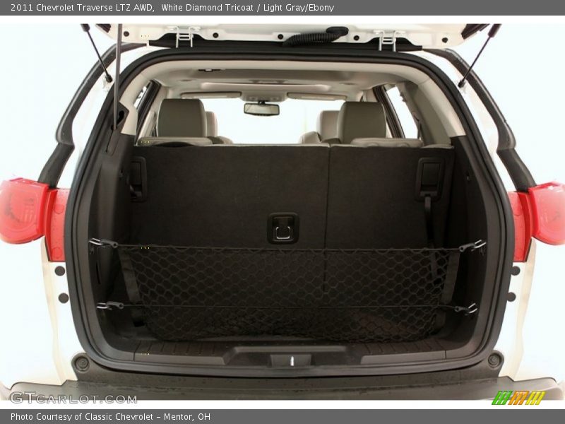 White Diamond Tricoat / Light Gray/Ebony 2011 Chevrolet Traverse LTZ AWD
