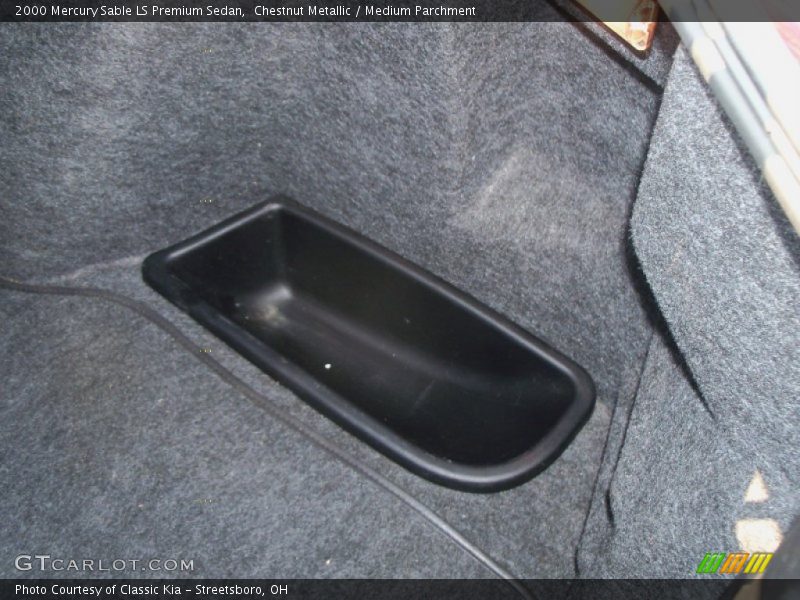 Chestnut Metallic / Medium Parchment 2000 Mercury Sable LS Premium Sedan