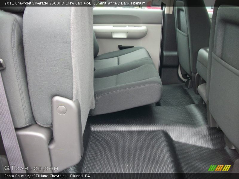 Summit White / Dark Titanium 2011 Chevrolet Silverado 2500HD Crew Cab 4x4