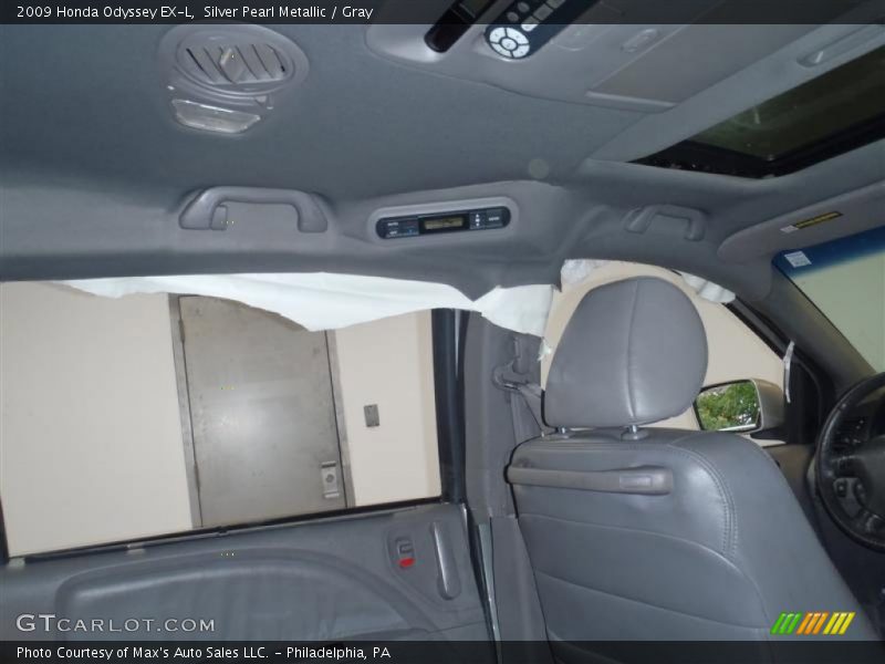 Silver Pearl Metallic / Gray 2009 Honda Odyssey EX-L
