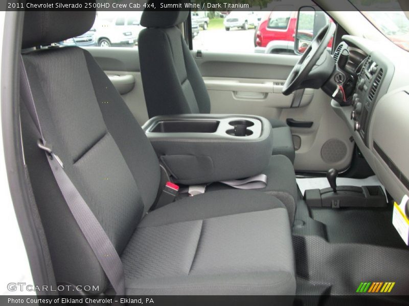 Summit White / Dark Titanium 2011 Chevrolet Silverado 2500HD Crew Cab 4x4