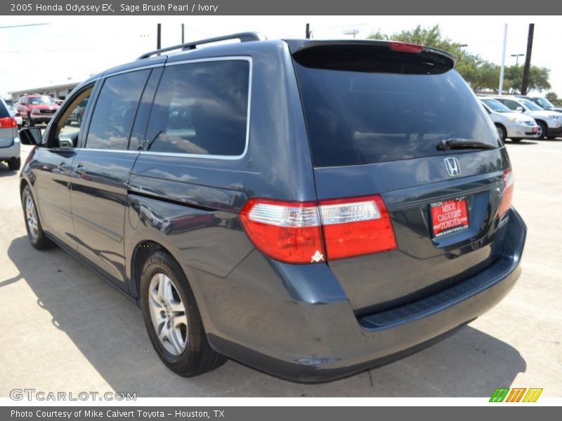Sage Brush Pearl / Ivory 2005 Honda Odyssey EX