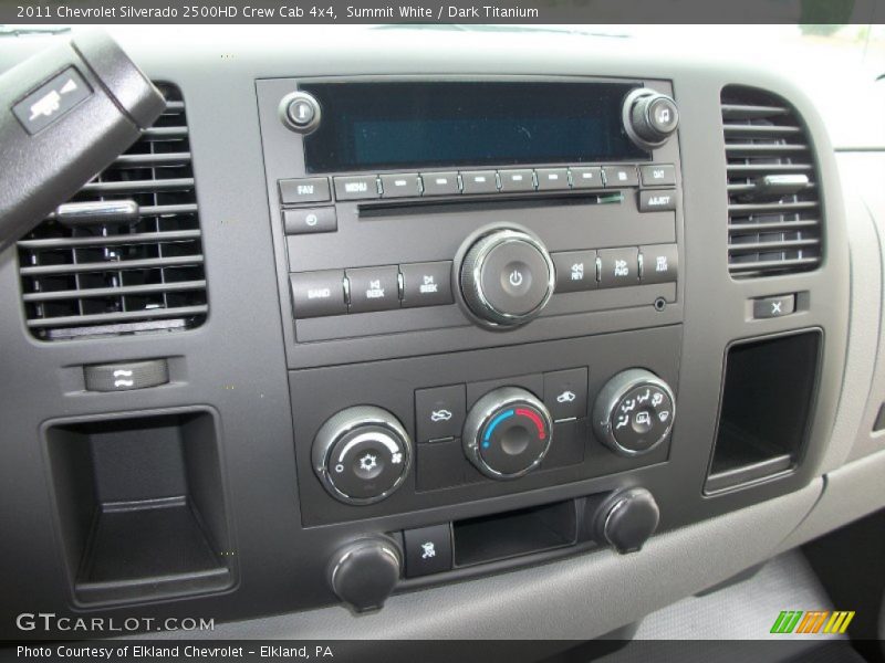 Summit White / Dark Titanium 2011 Chevrolet Silverado 2500HD Crew Cab 4x4