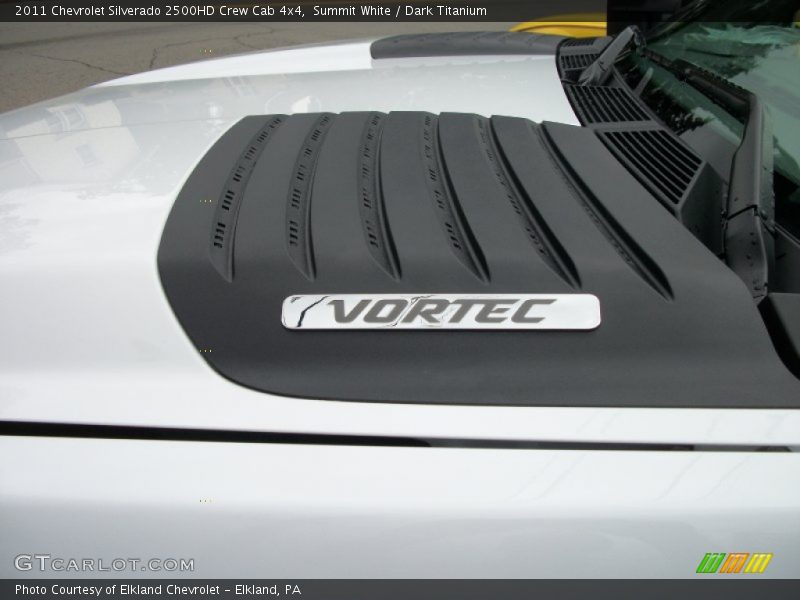 Summit White / Dark Titanium 2011 Chevrolet Silverado 2500HD Crew Cab 4x4