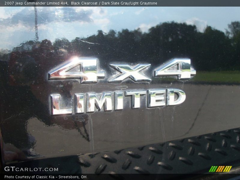 Black Clearcoat / Dark Slate Gray/Light Graystone 2007 Jeep Commander Limited 4x4