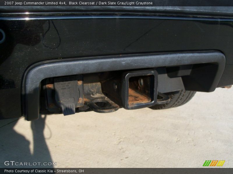 Black Clearcoat / Dark Slate Gray/Light Graystone 2007 Jeep Commander Limited 4x4