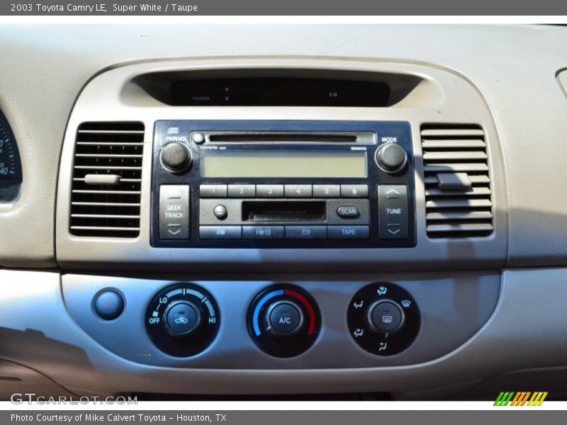 Super White / Taupe 2003 Toyota Camry LE