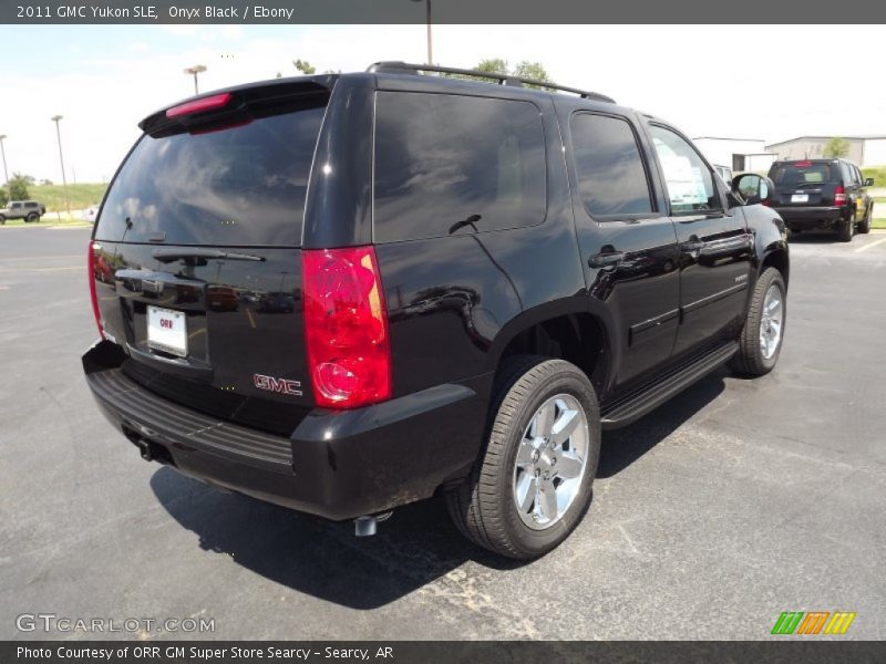 Onyx Black / Ebony 2011 GMC Yukon SLE