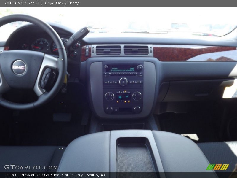 Onyx Black / Ebony 2011 GMC Yukon SLE