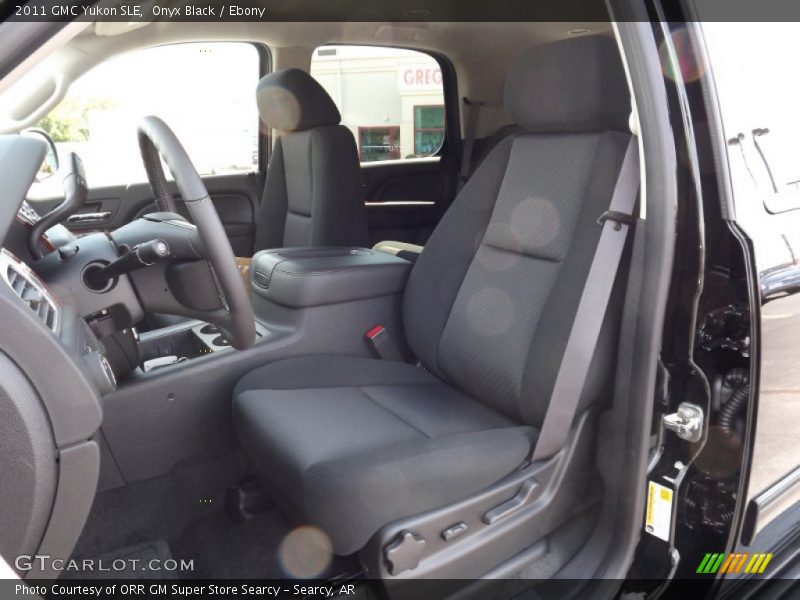 Onyx Black / Ebony 2011 GMC Yukon SLE