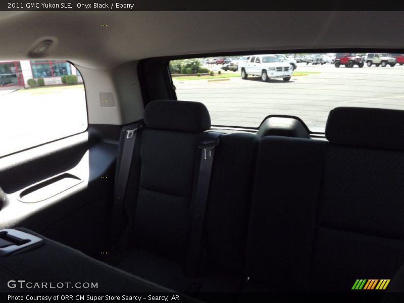 Onyx Black / Ebony 2011 GMC Yukon SLE