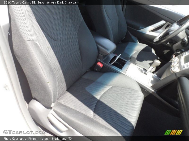Super White / Dark Charcoal 2010 Toyota Camry SE