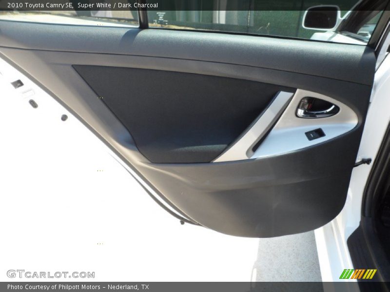 Super White / Dark Charcoal 2010 Toyota Camry SE