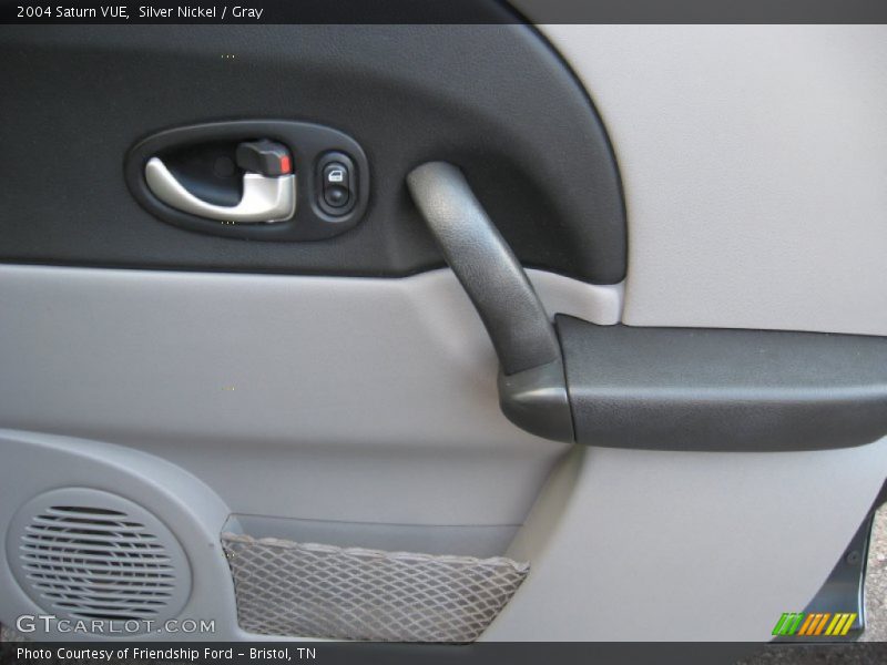 Silver Nickel / Gray 2004 Saturn VUE