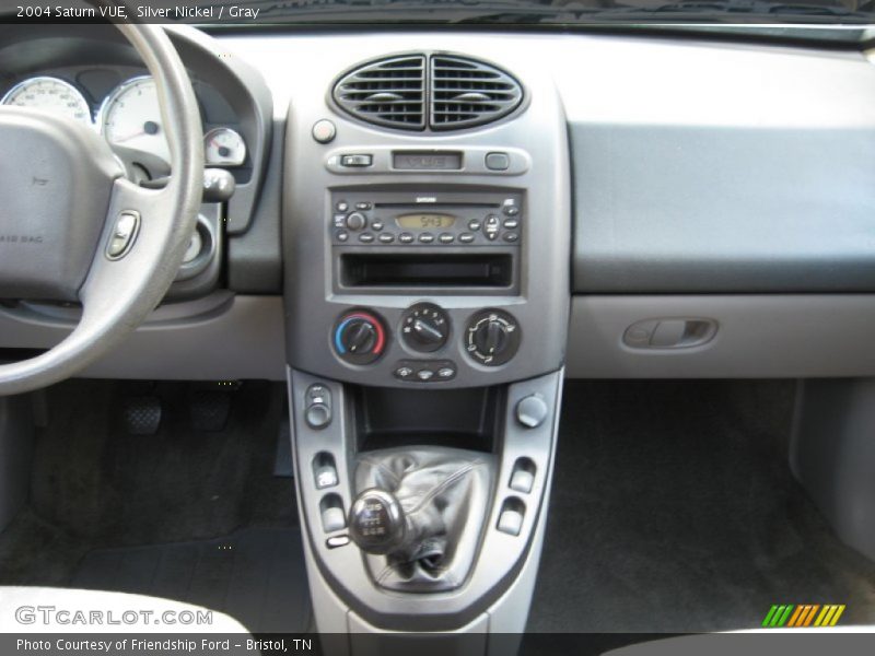 Silver Nickel / Gray 2004 Saturn VUE