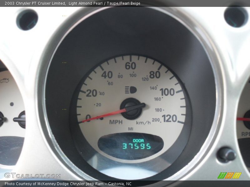 Light Almond Pearl / Taupe/Pearl Beige 2003 Chrysler PT Cruiser Limited