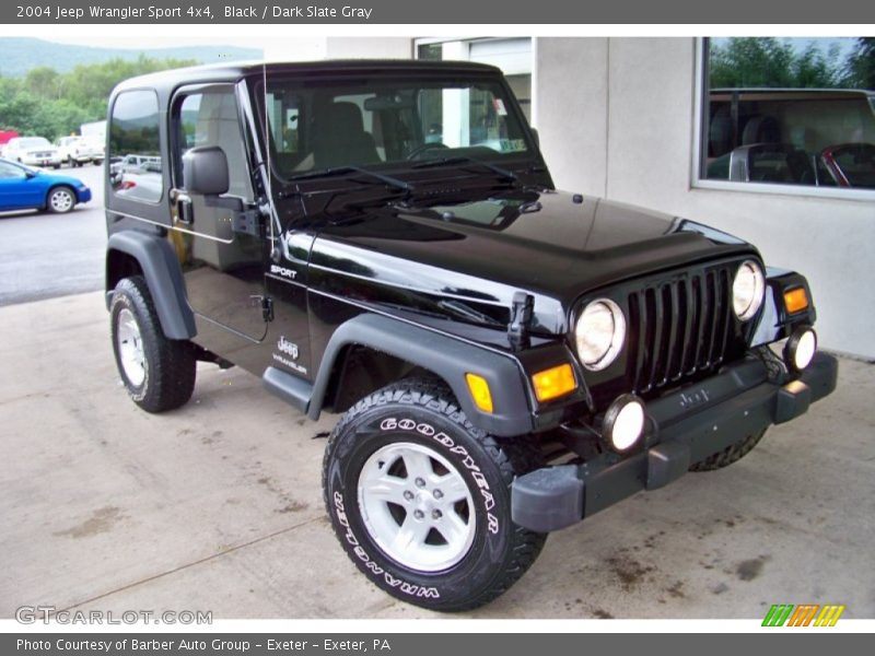 Black / Dark Slate Gray 2004 Jeep Wrangler Sport 4x4
