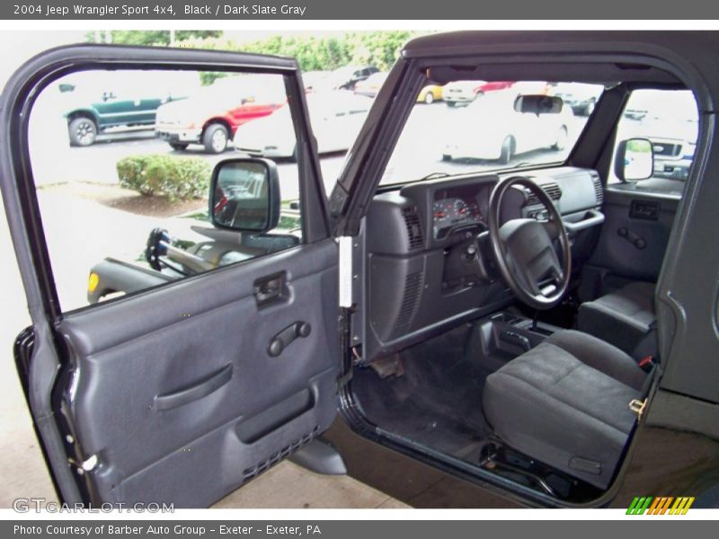 Black / Dark Slate Gray 2004 Jeep Wrangler Sport 4x4
