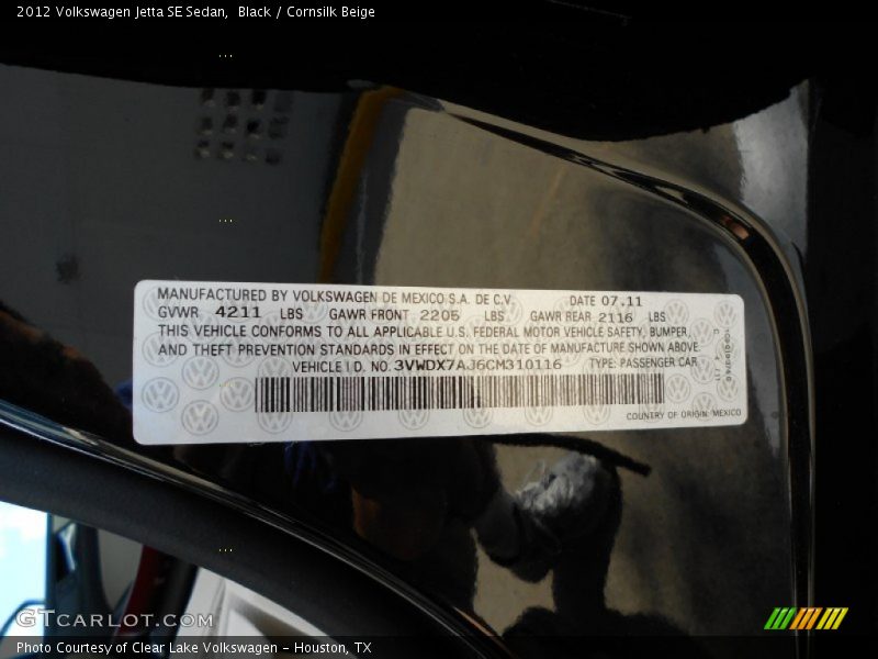 Black / Cornsilk Beige 2012 Volkswagen Jetta SE Sedan