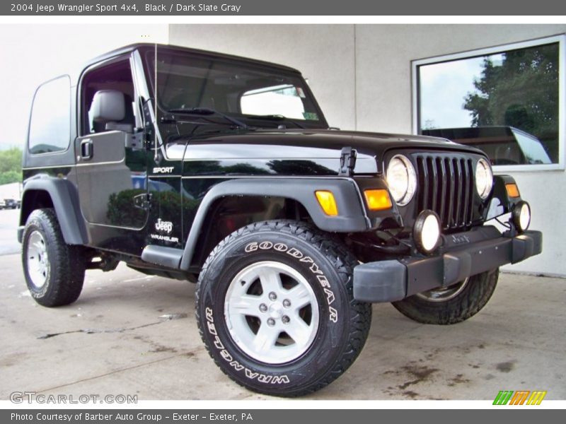 Black / Dark Slate Gray 2004 Jeep Wrangler Sport 4x4