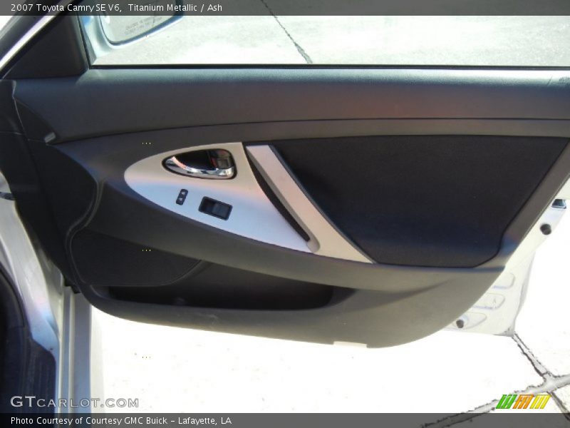 Titanium Metallic / Ash 2007 Toyota Camry SE V6