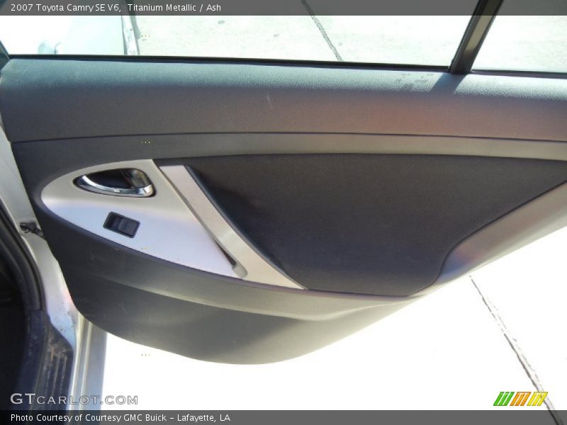 Titanium Metallic / Ash 2007 Toyota Camry SE V6
