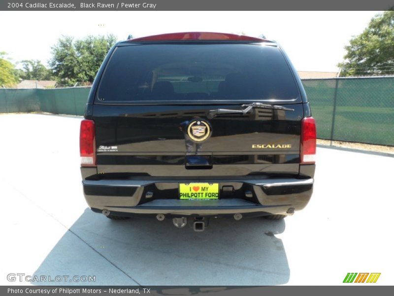 Black Raven / Pewter Gray 2004 Cadillac Escalade