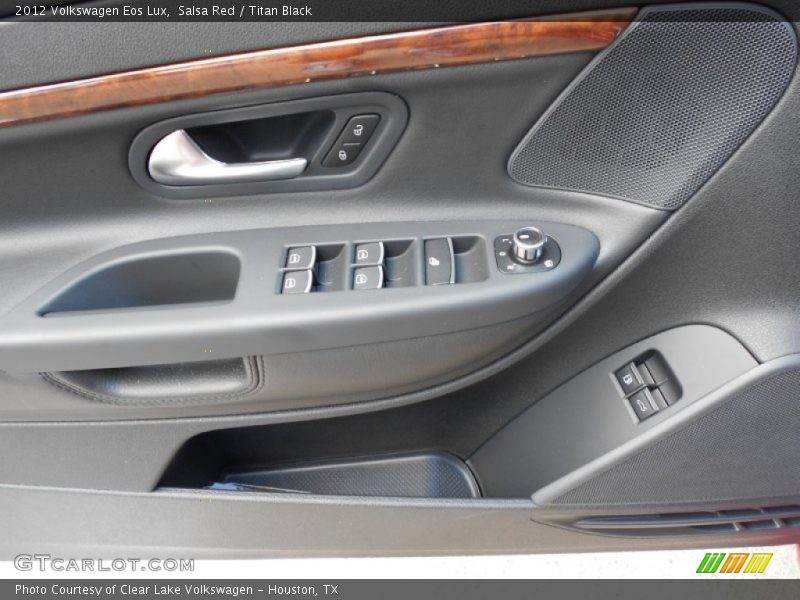 Salsa Red / Titan Black 2012 Volkswagen Eos Lux