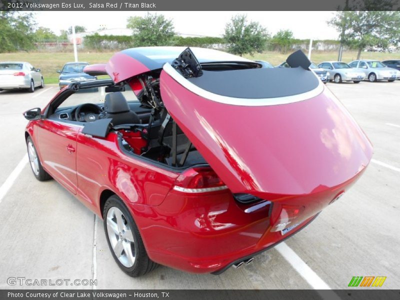 Salsa Red / Titan Black 2012 Volkswagen Eos Lux