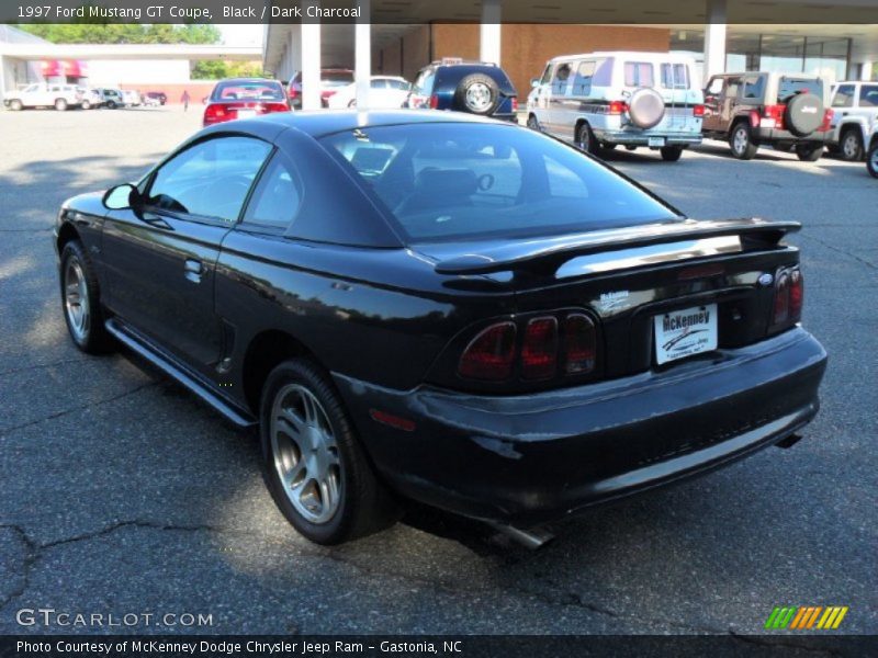 Black / Dark Charcoal 1997 Ford Mustang GT Coupe