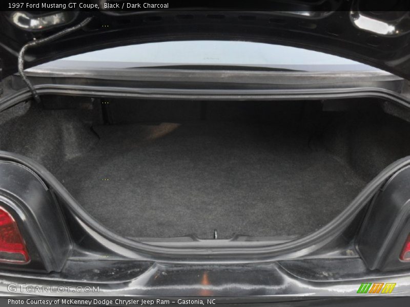 Black / Dark Charcoal 1997 Ford Mustang GT Coupe