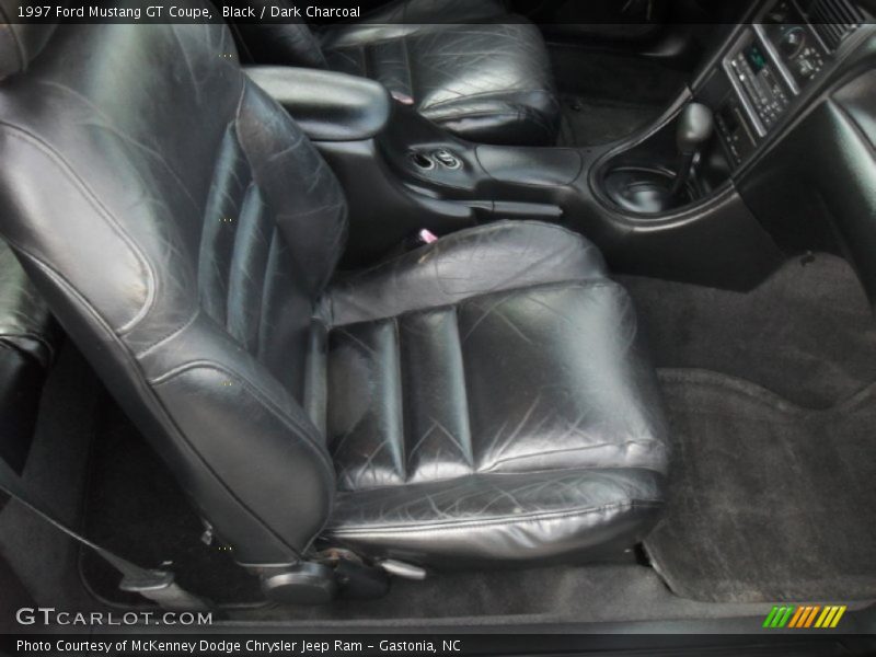 Black / Dark Charcoal 1997 Ford Mustang GT Coupe