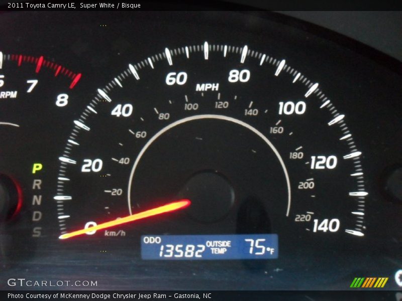 Super White / Bisque 2011 Toyota Camry LE