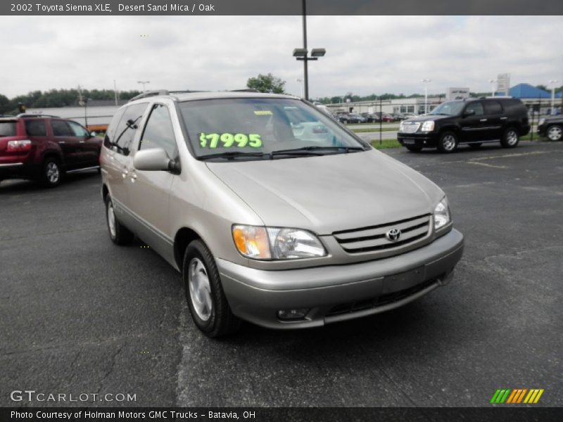 Desert Sand Mica / Oak 2002 Toyota Sienna XLE